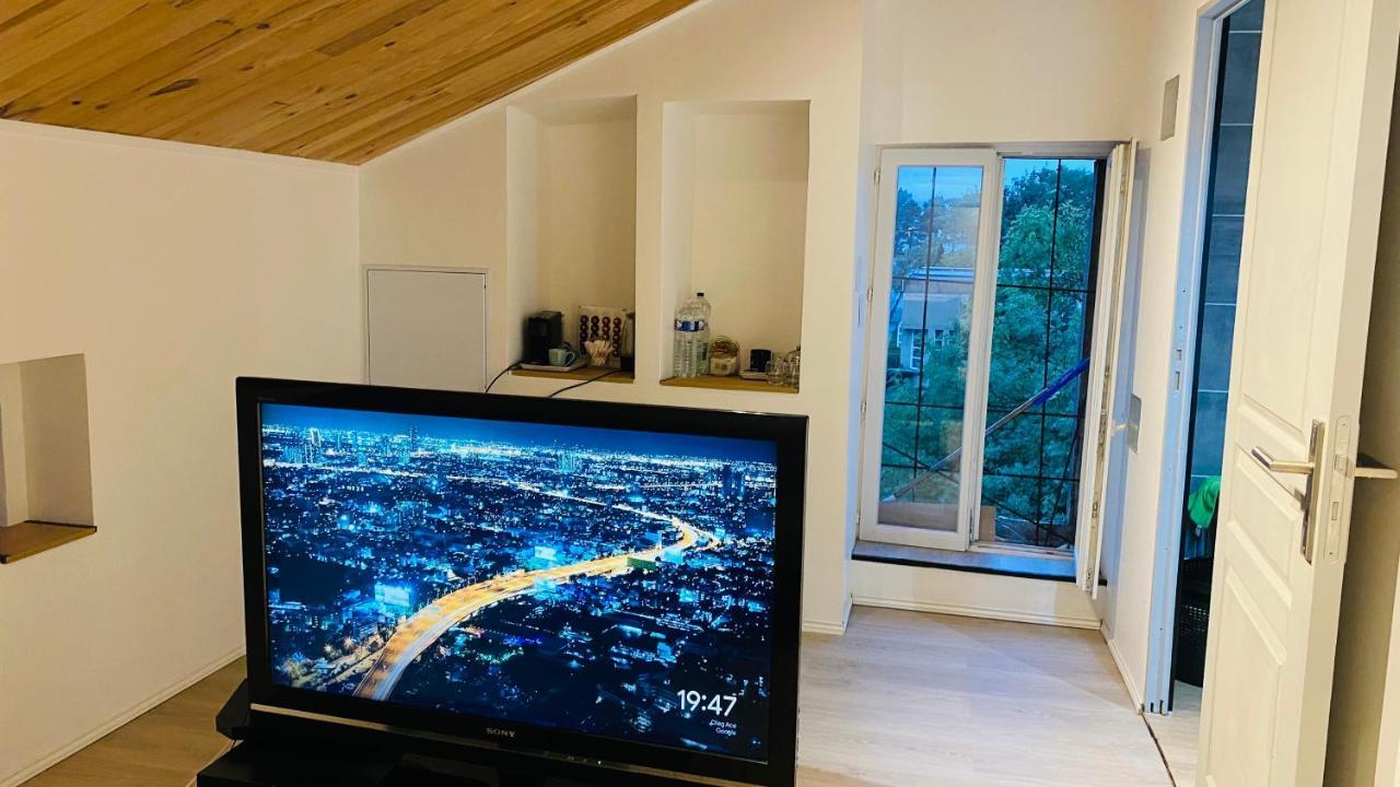 Studio Cros Climatise Castres  Exteriör bild