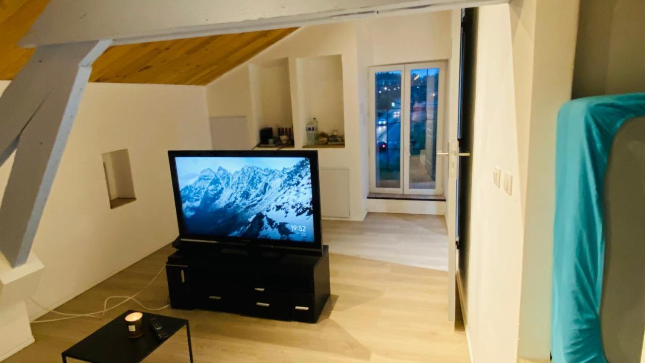 Studio Cros Climatise Castres  Exteriör bild